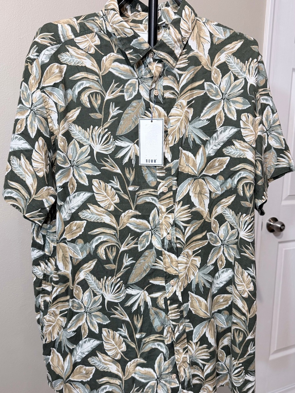 ROWM Outsider Shirt Men XLT Tall SS Hawaiian Floral Button-Up NWT Tropical